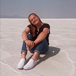 Meet your Posher, Lily